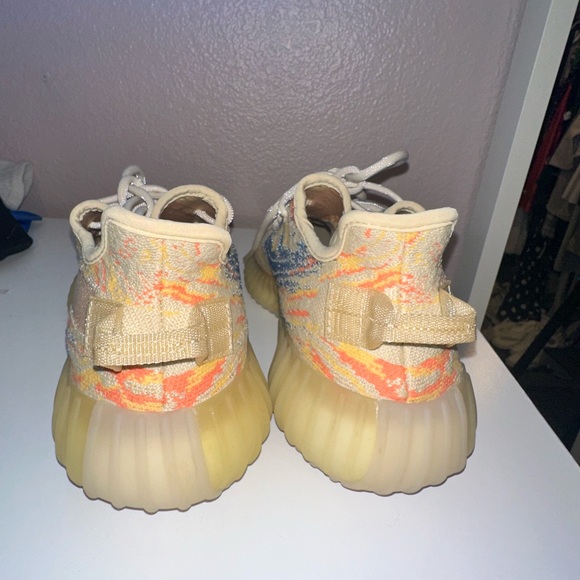 Adidas Yeezy Boost 360- MX Oat - Picture 6 of 6
